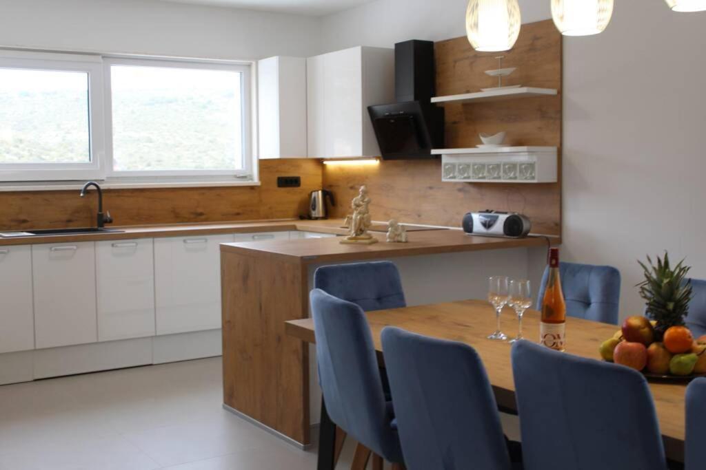 Villa Hileja Marina Extérieur photo