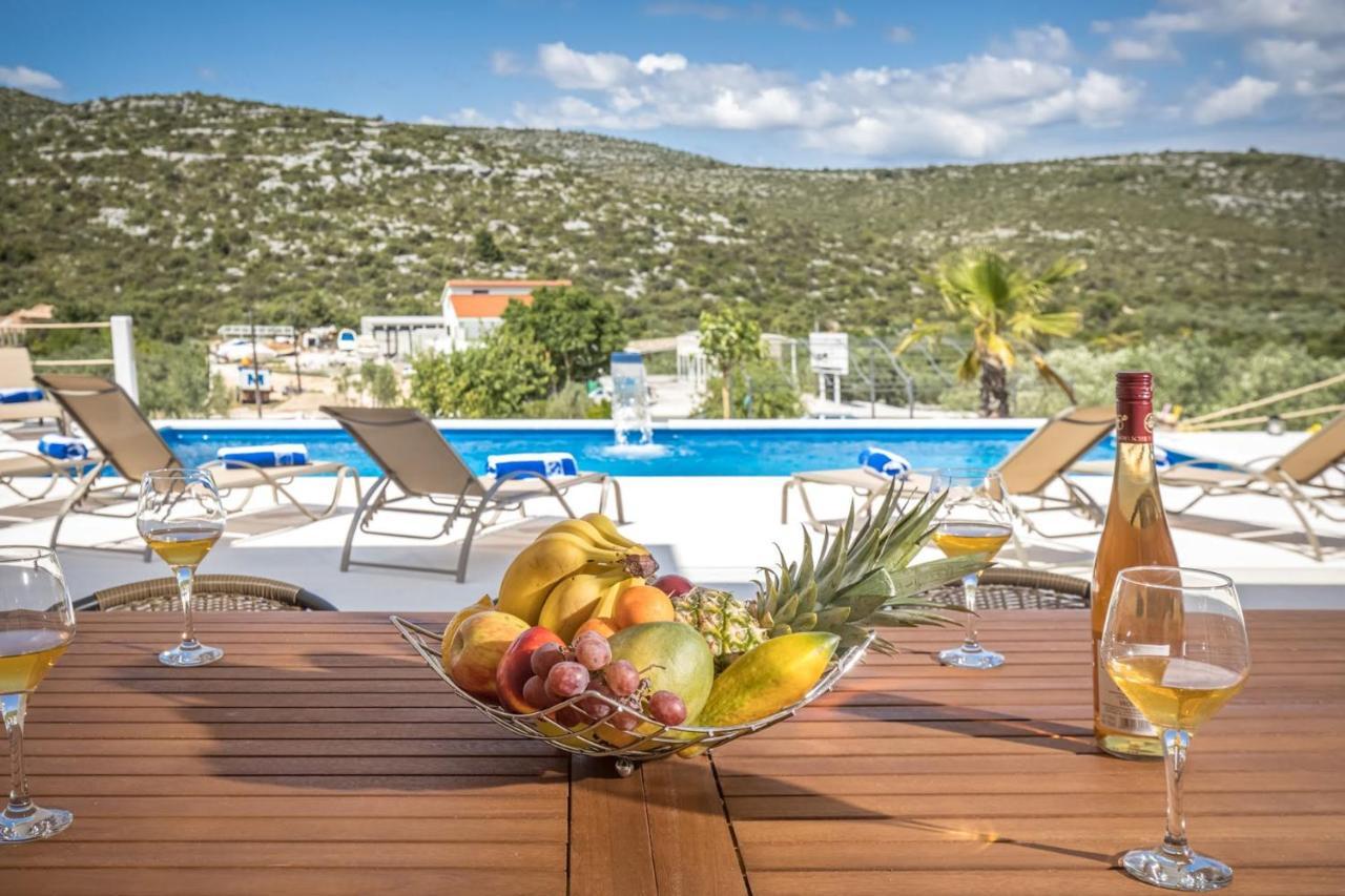 Villa Hileja Marina Extérieur photo